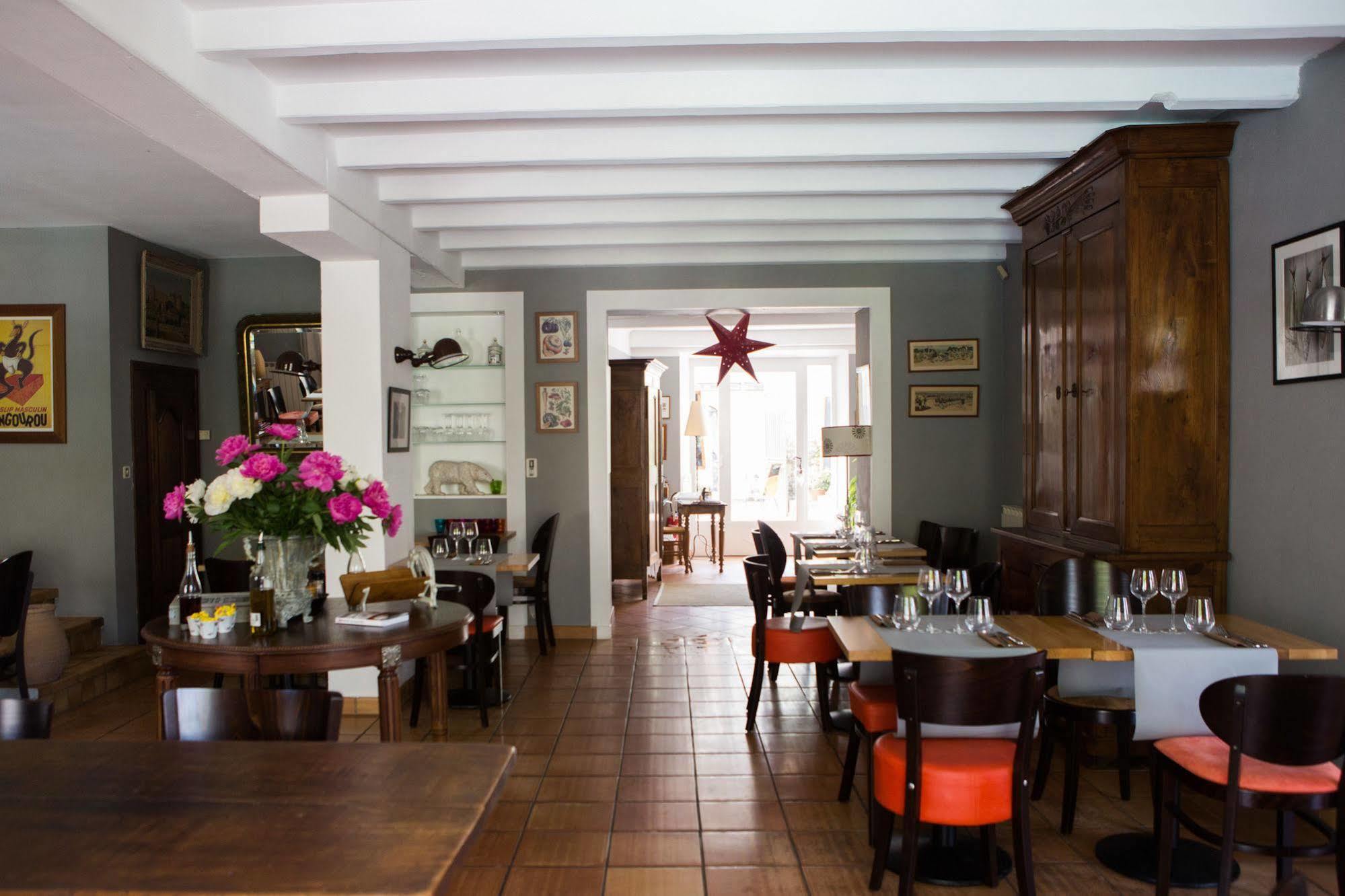 Bed & Breakfast Les Jardins De La Livree